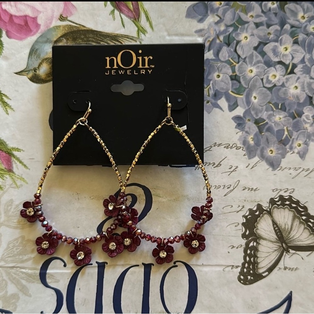 nOir Jewelry Gold and Burgundy Floral Earrings